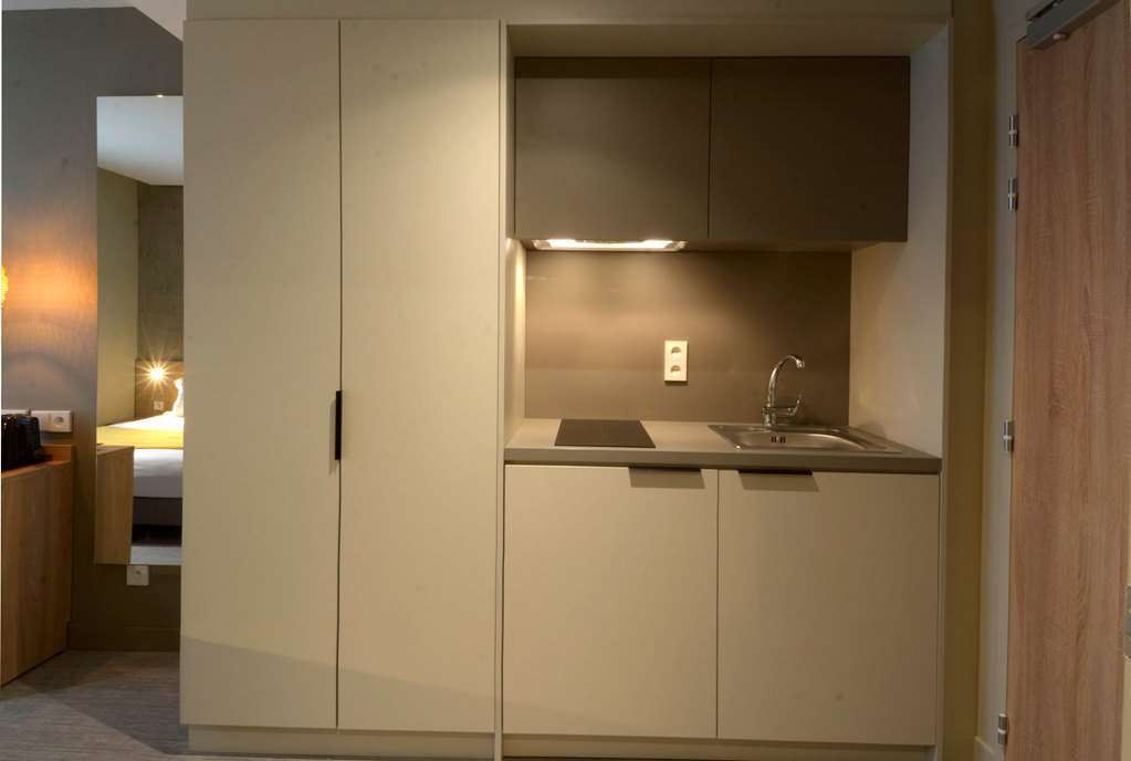 Aparthotel 37 Lodge Courbevoie Paris La Defense Quarto foto